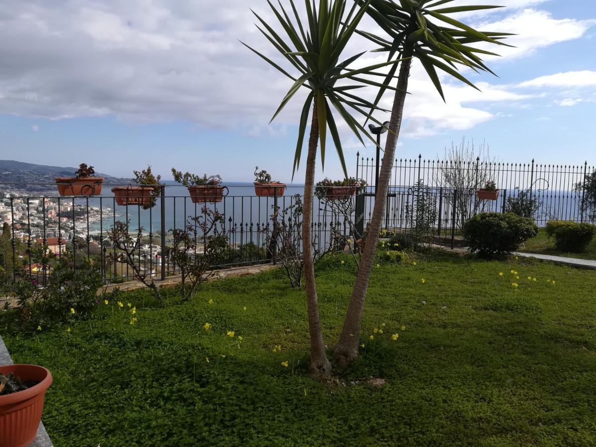 Luna Sul Mare Sanremo Exterior photo